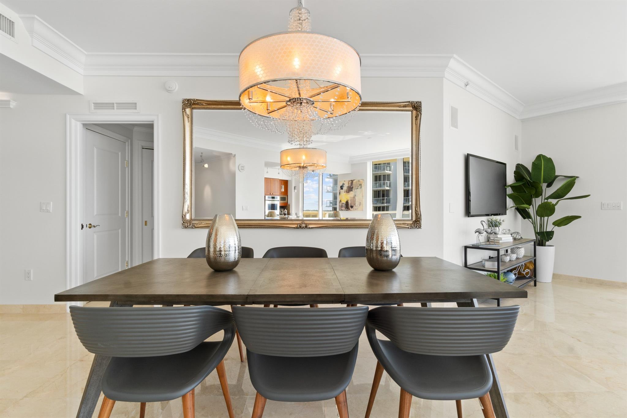 OCEAN GRANDE BEACH & MARI - Residential