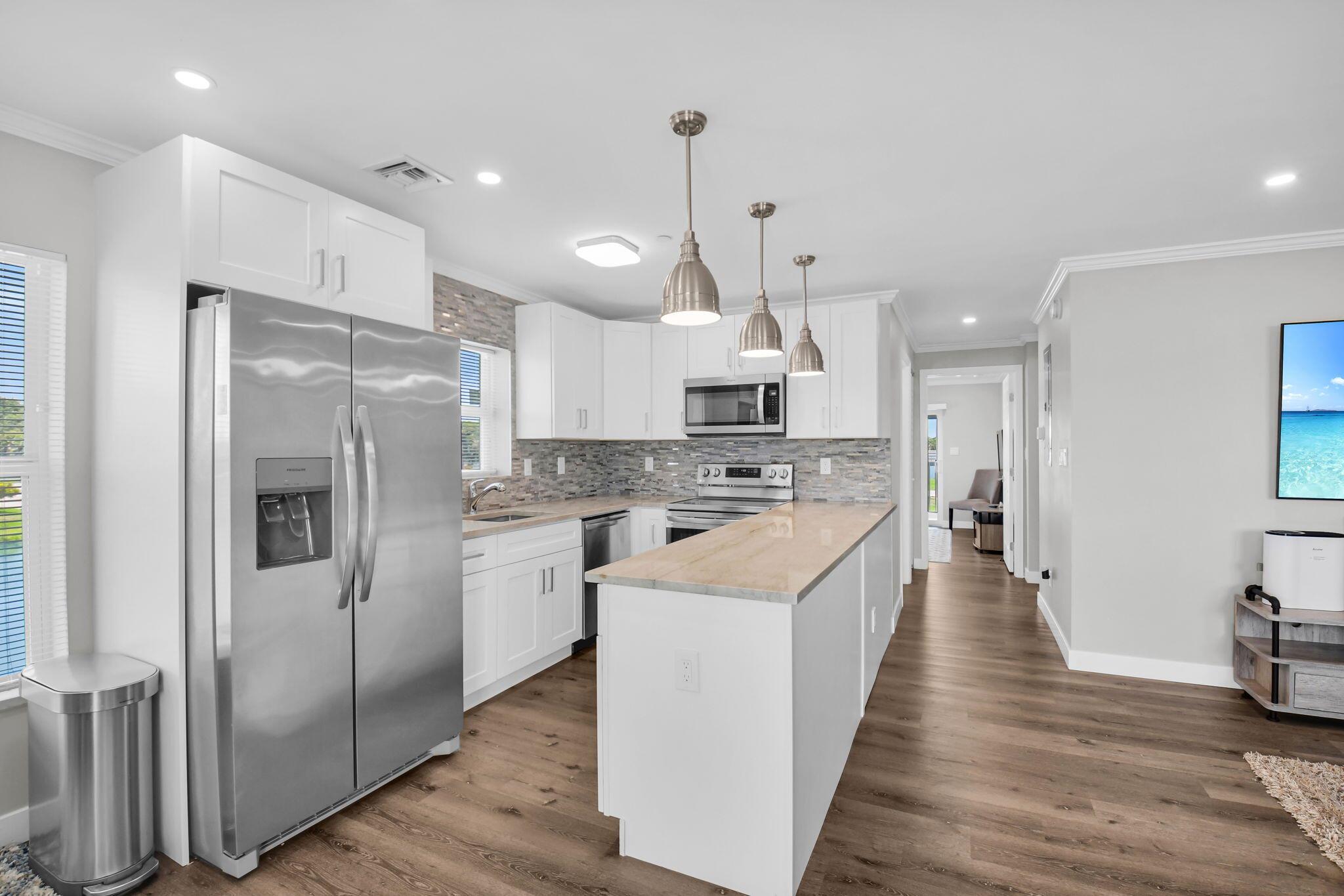 KINGS POINT TUSCANY CONDO - Residential Lease