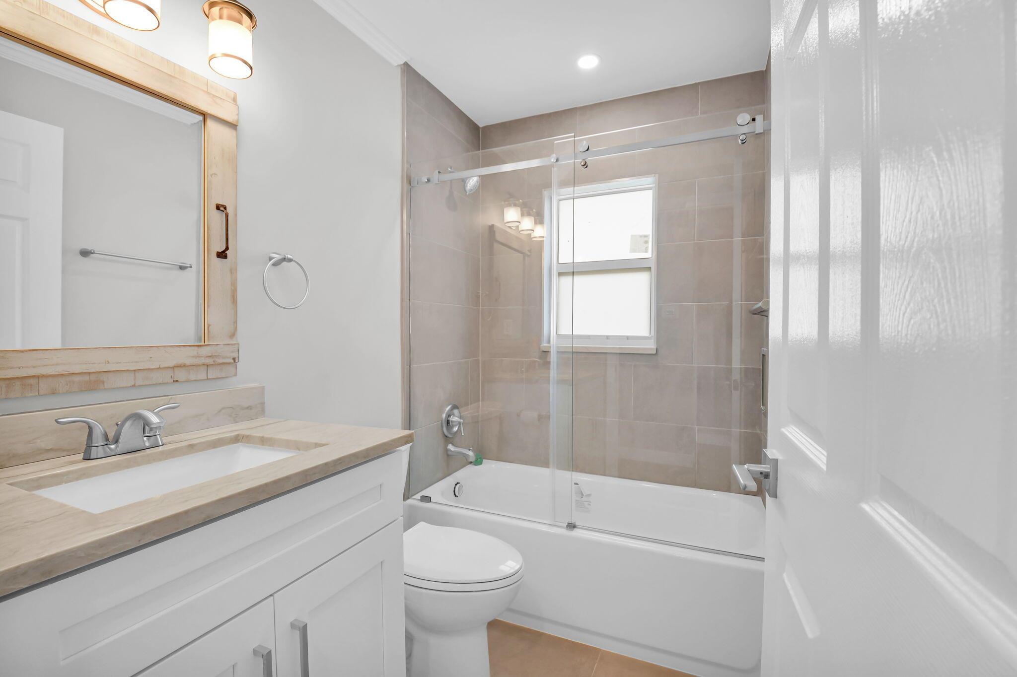 KINGS POINT TUSCANY CONDO - Residential Lease