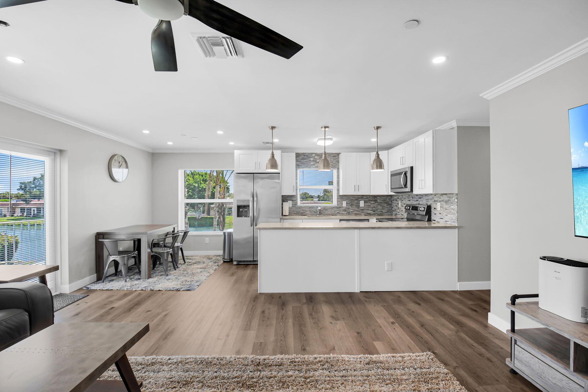 KINGS POINT TUSCANY CONDO - Residential Lease