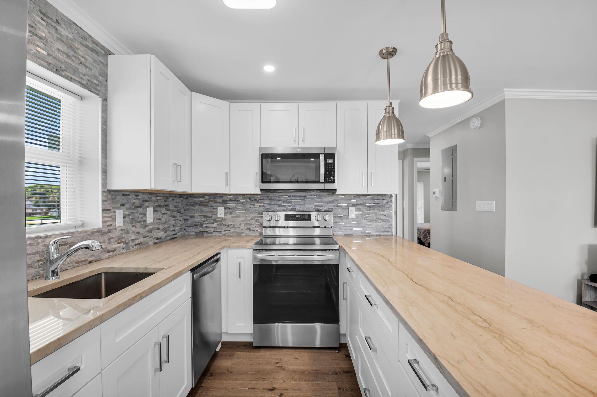 KINGS POINT TUSCANY CONDO - Residential Lease