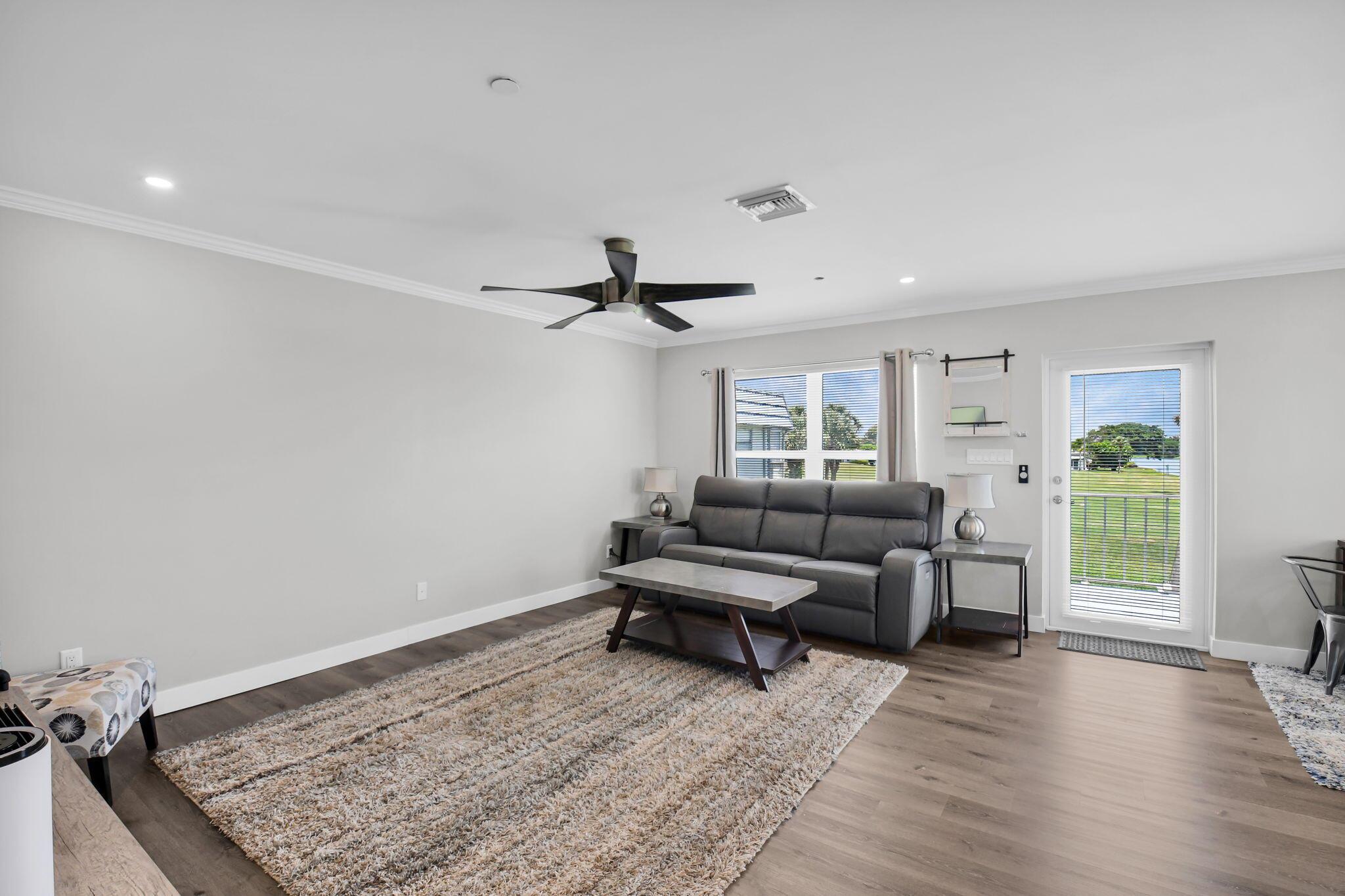 KINGS POINT TUSCANY CONDO - Residential Lease