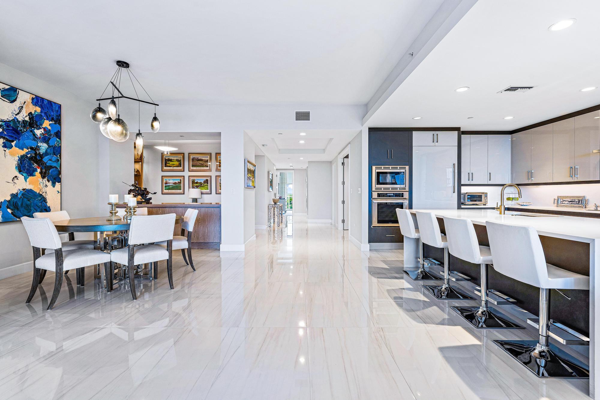 AZURE CONDO - Residential