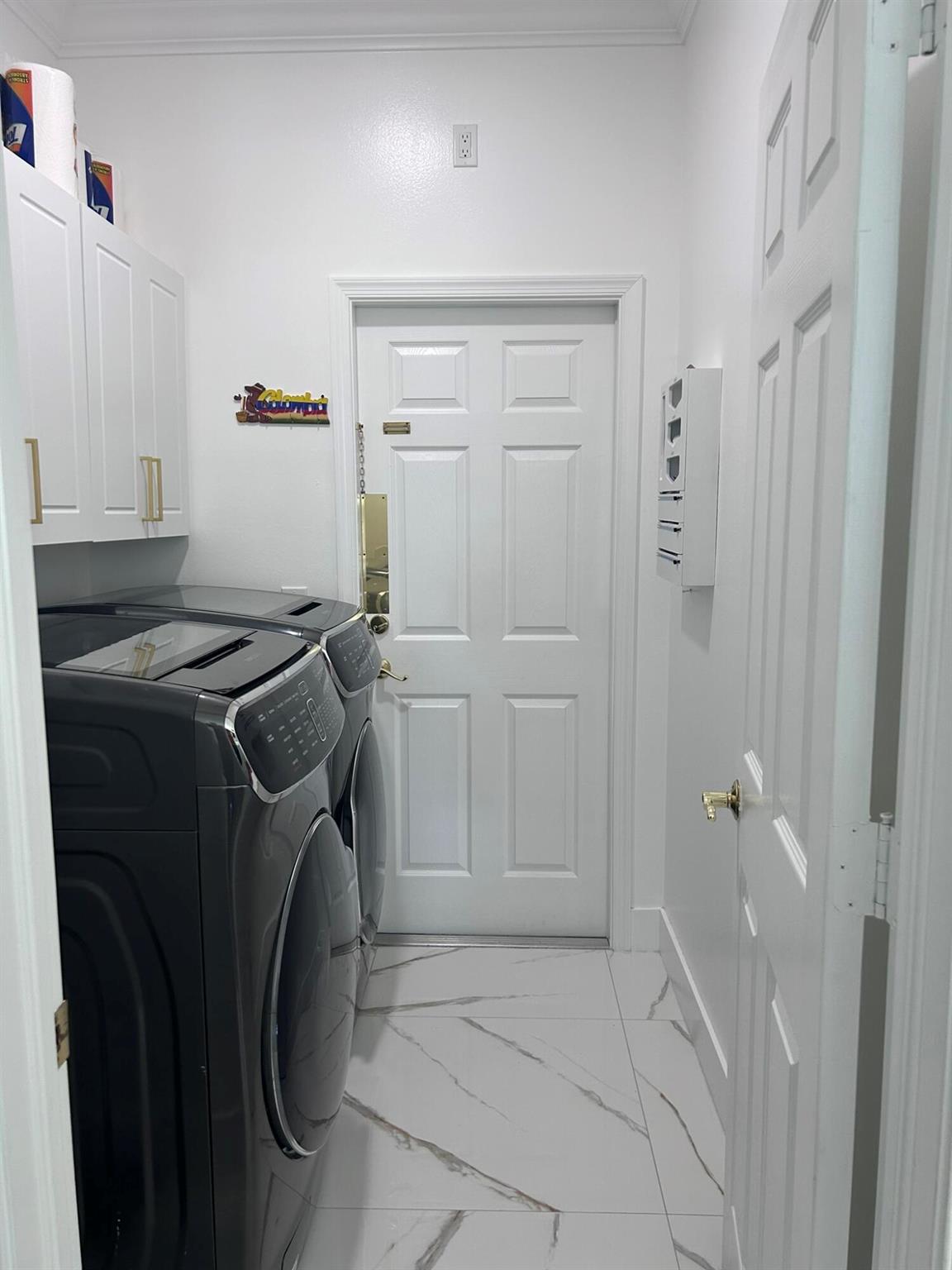 PORT ST LUCIE SECTION 17 - Residential Lease