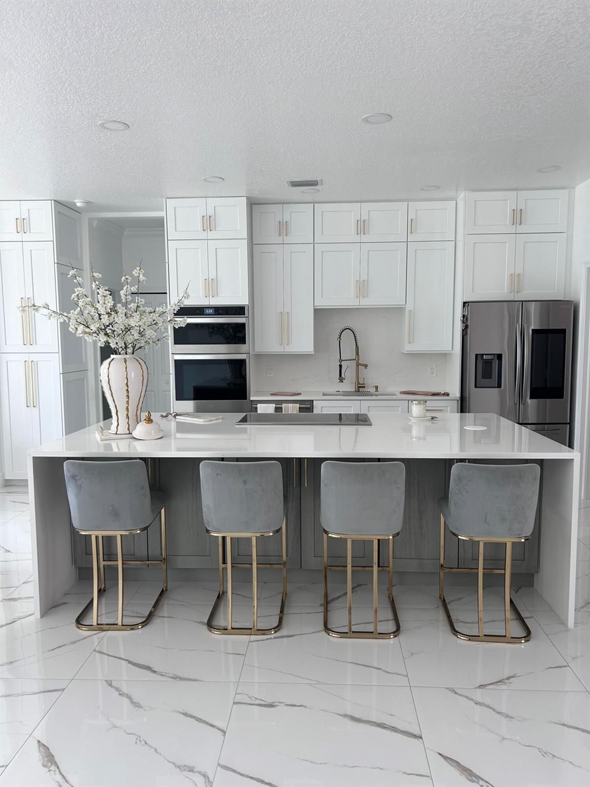 PORT ST LUCIE SECTION 17 - Residential Lease