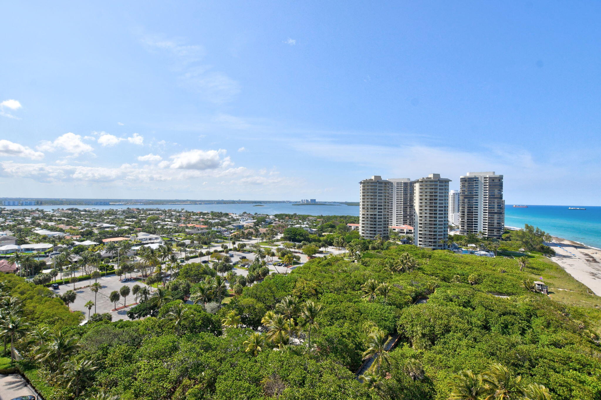 RESORT AT SINGER ISLAND RESIDENTIAL CONDO - Residential