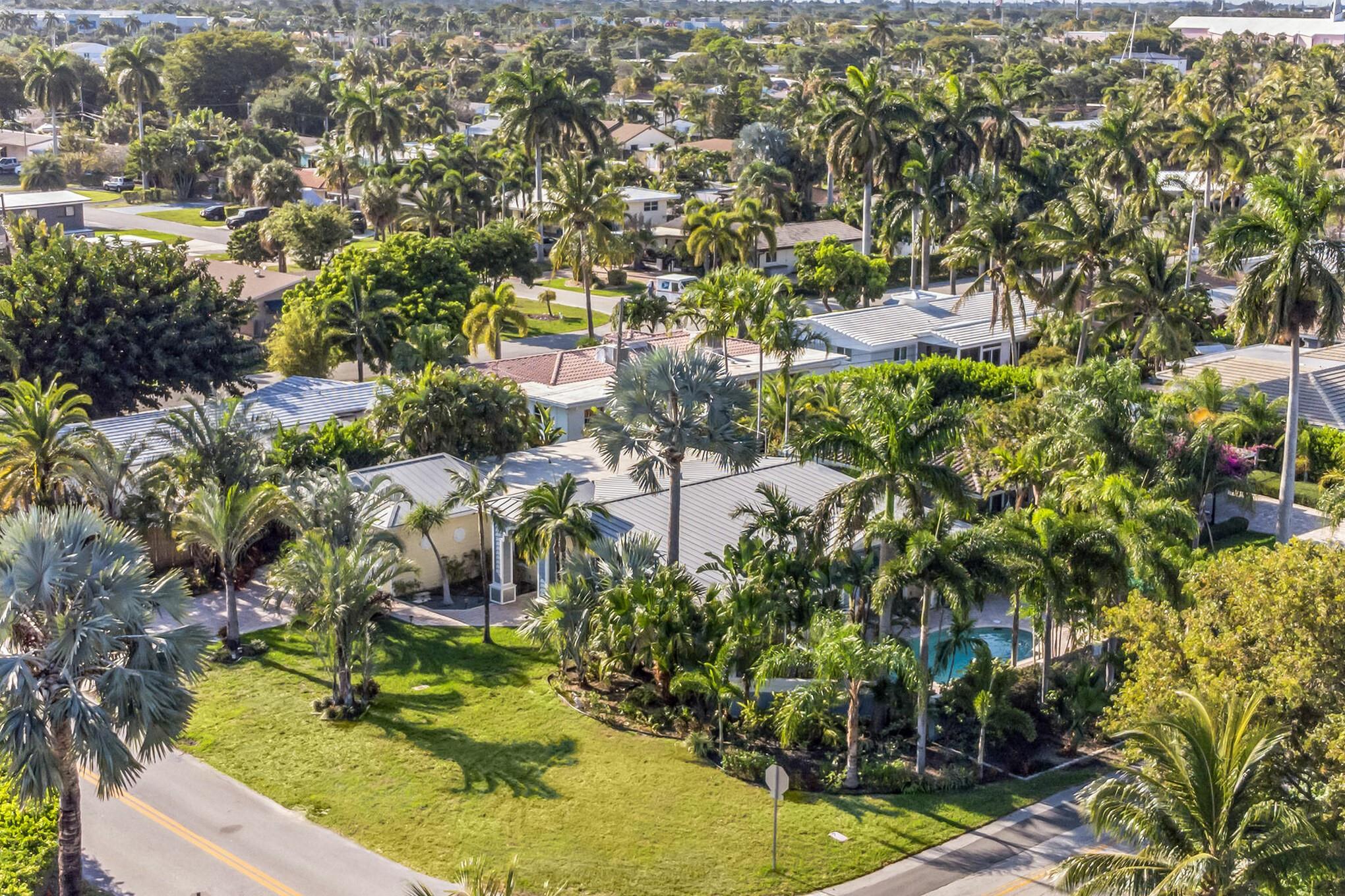2751 NE 18th St, Pompano Beach, FL, 33062/$1,265,000 1 2751 NE 18th St