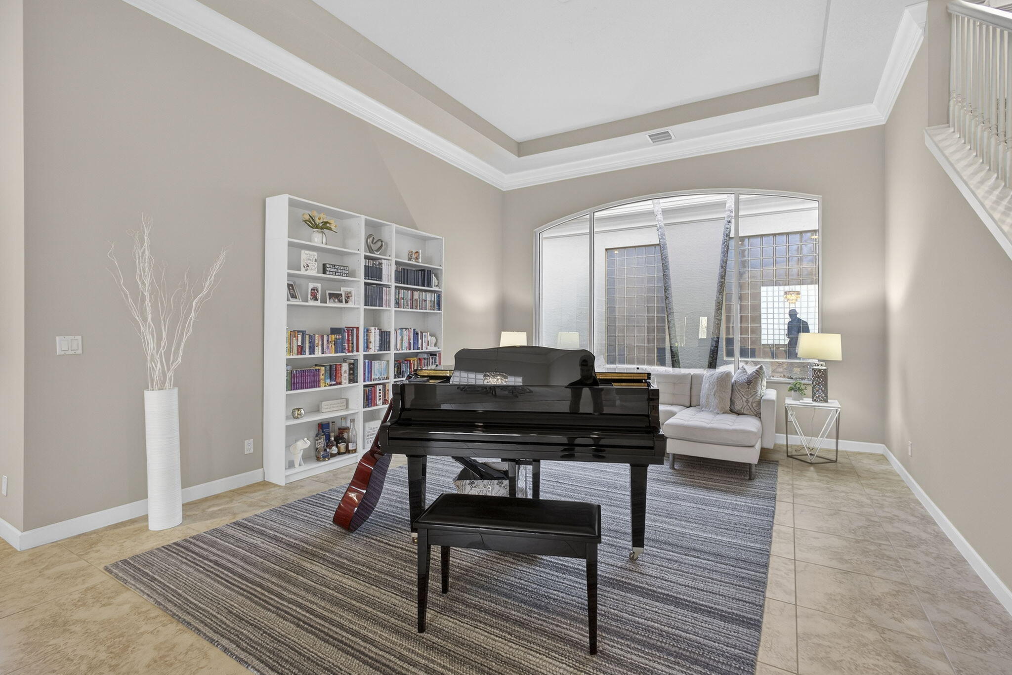 MIRASOL PAR 16 - Residential