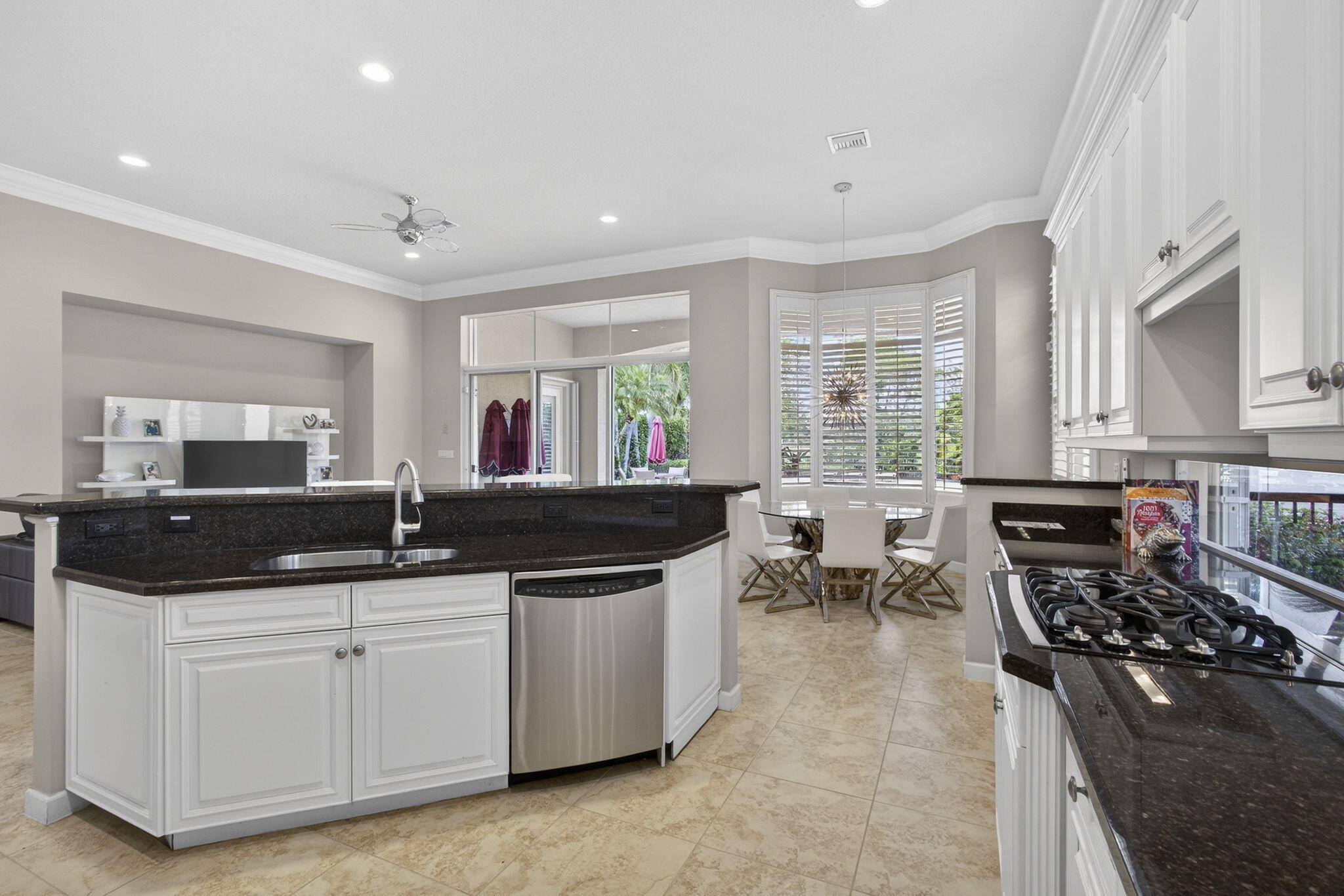 MIRASOL PAR 16 - Residential