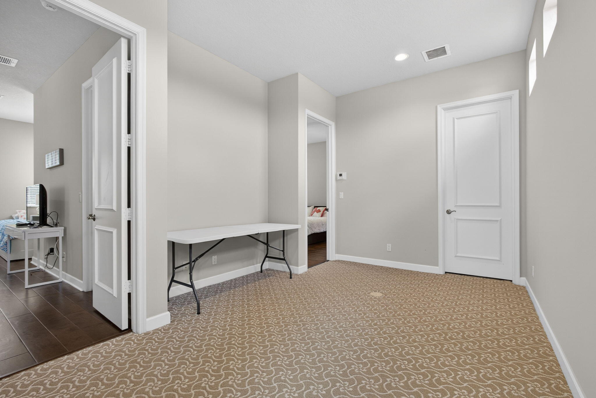 MIRASOL PAR 16 - Residential