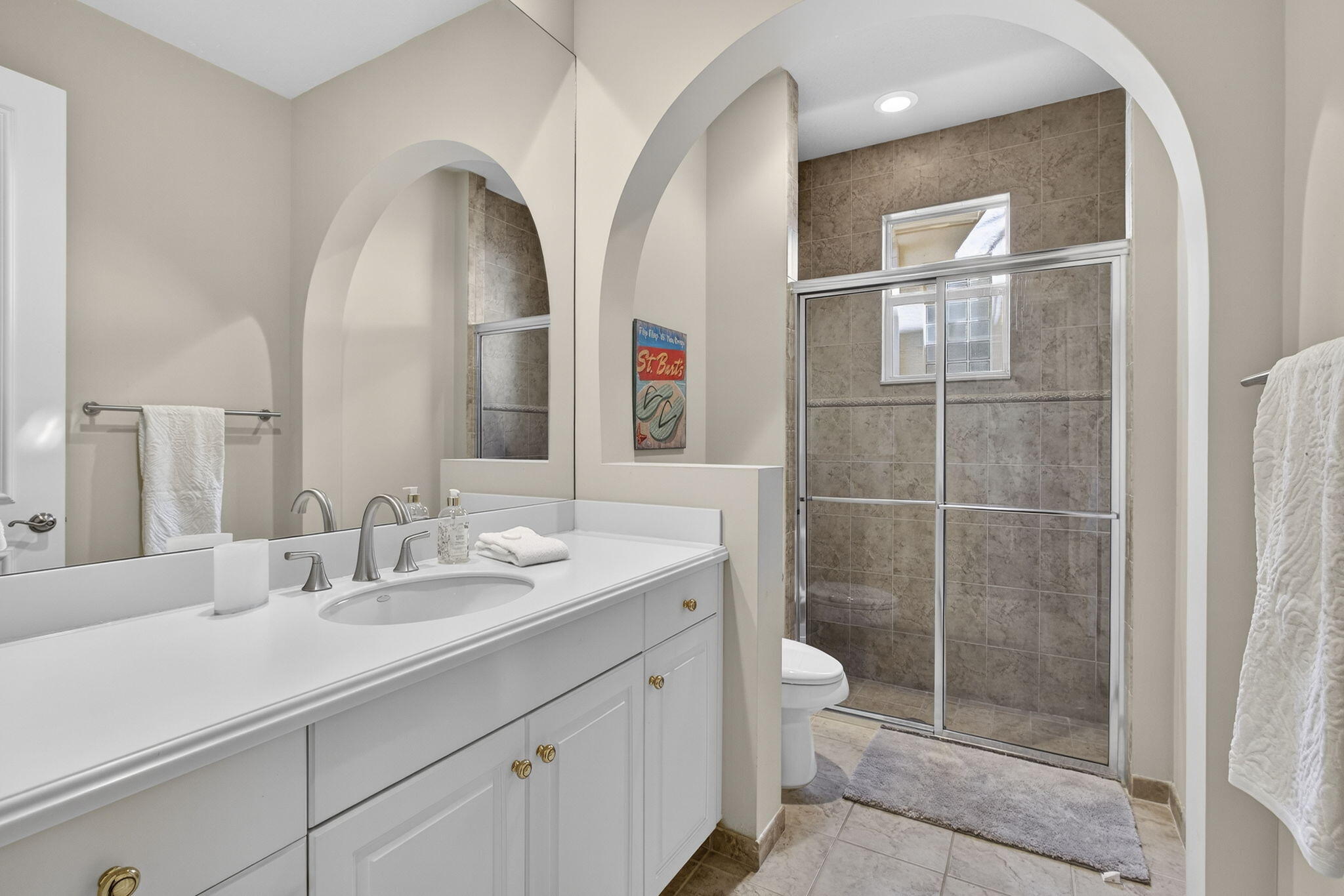 MIRASOL PAR 16 - Residential