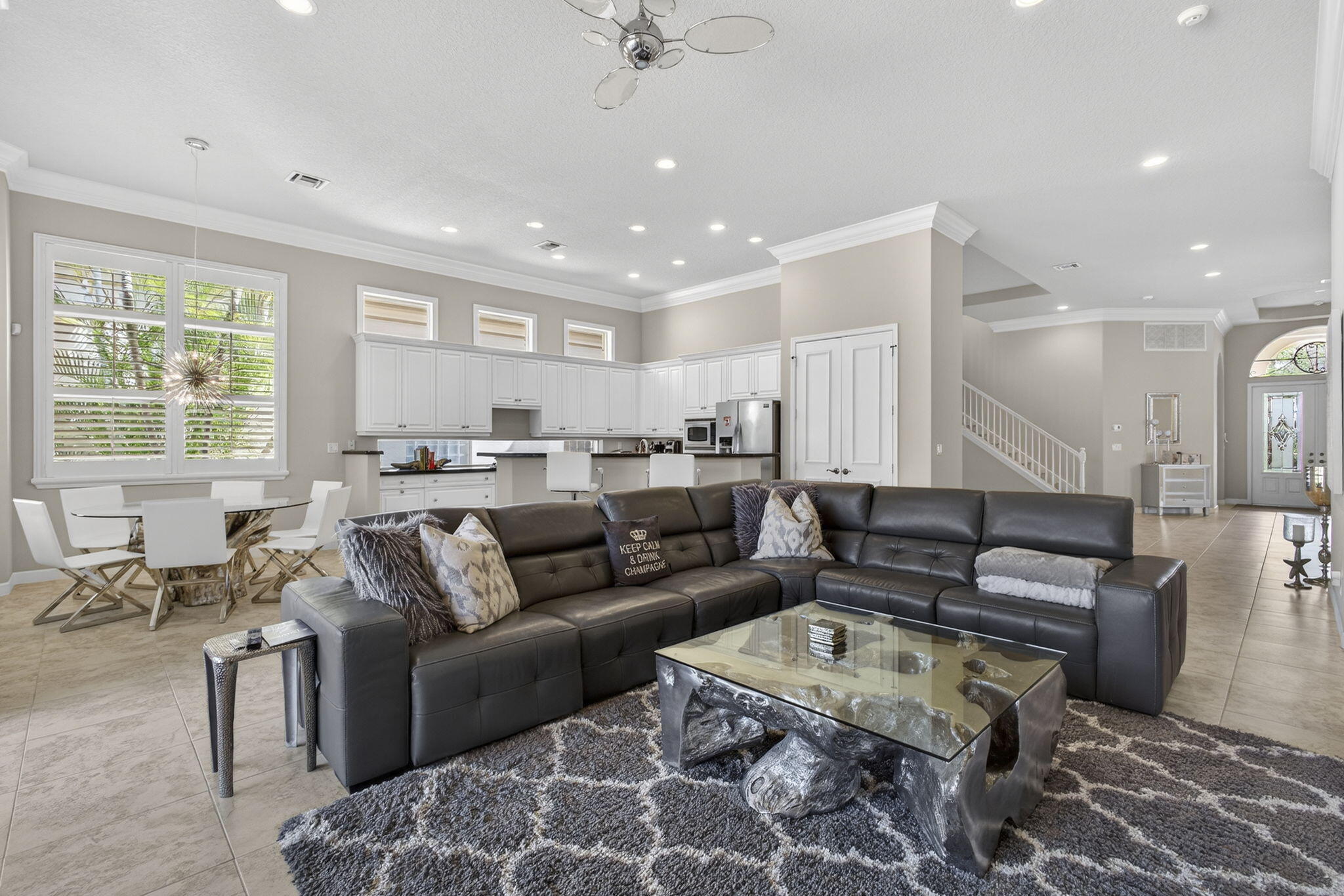 MIRASOL PAR 16 - Residential