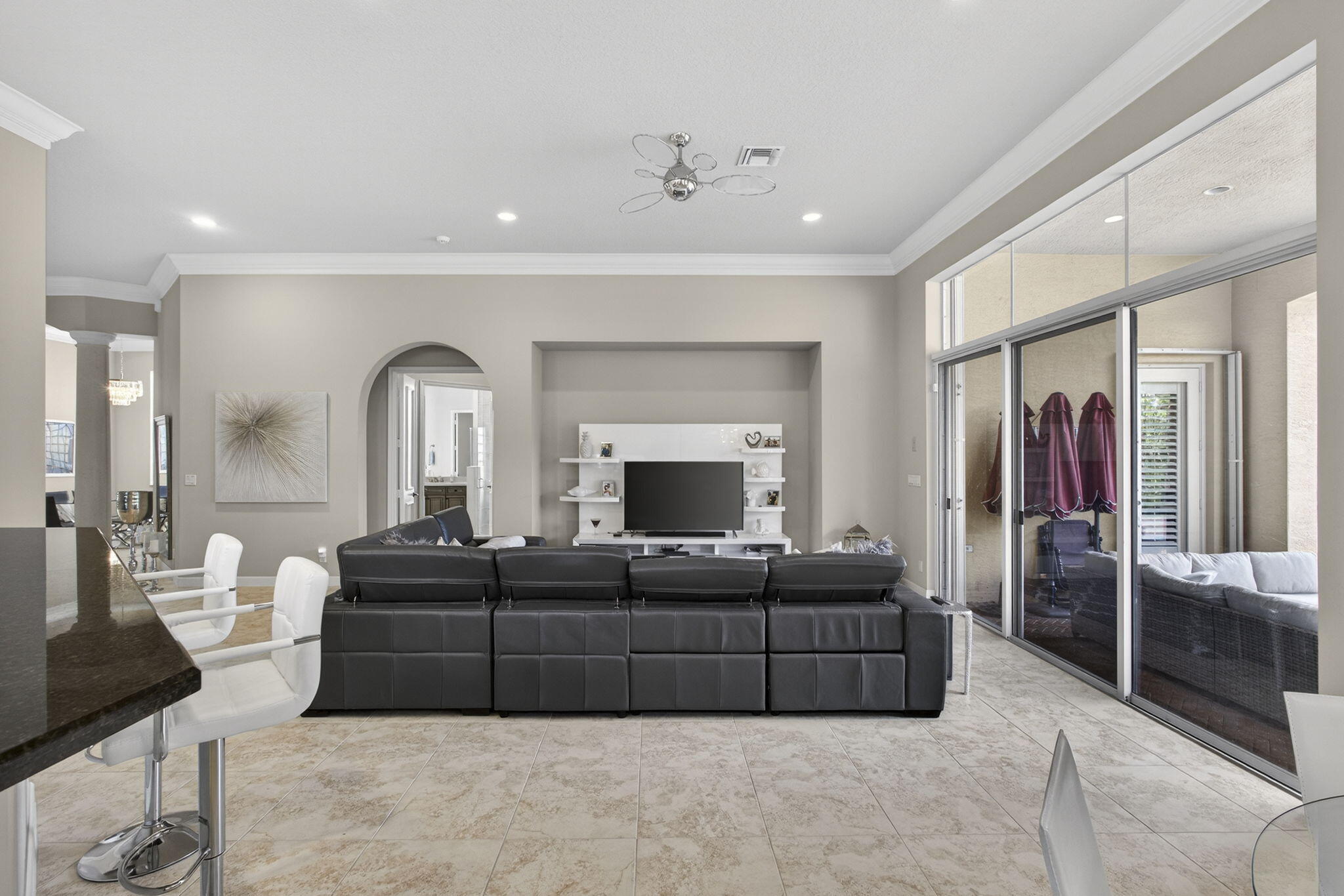 MIRASOL PAR 16 - Residential