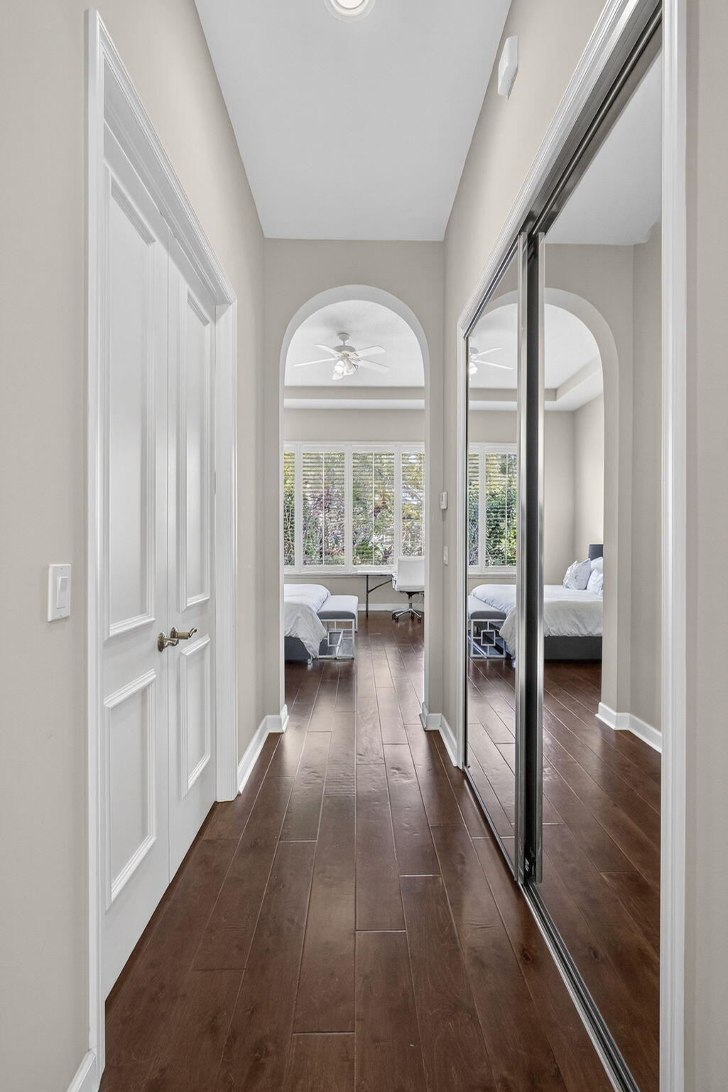 MIRASOL PAR 16 - Residential