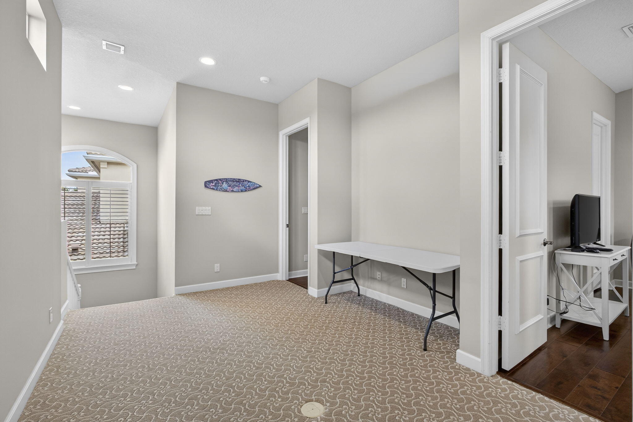 MIRASOL PAR 16 - Residential