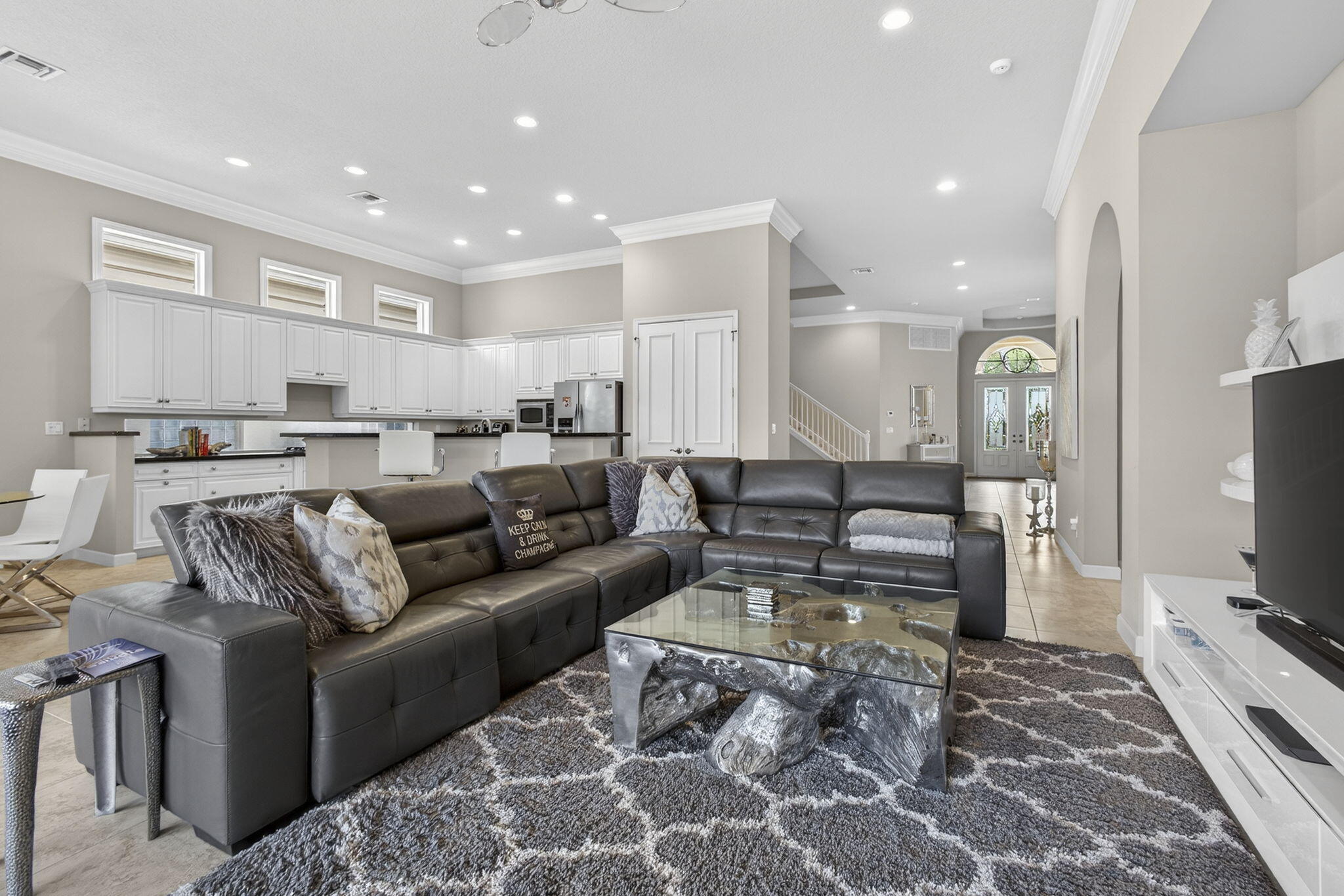 MIRASOL PAR 16 - Residential