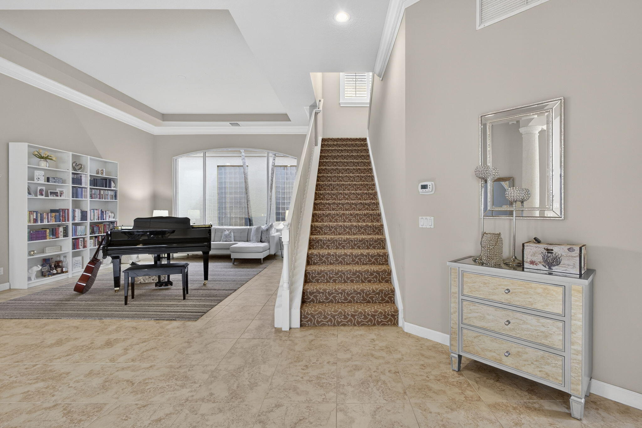 MIRASOL PAR 16 - Residential