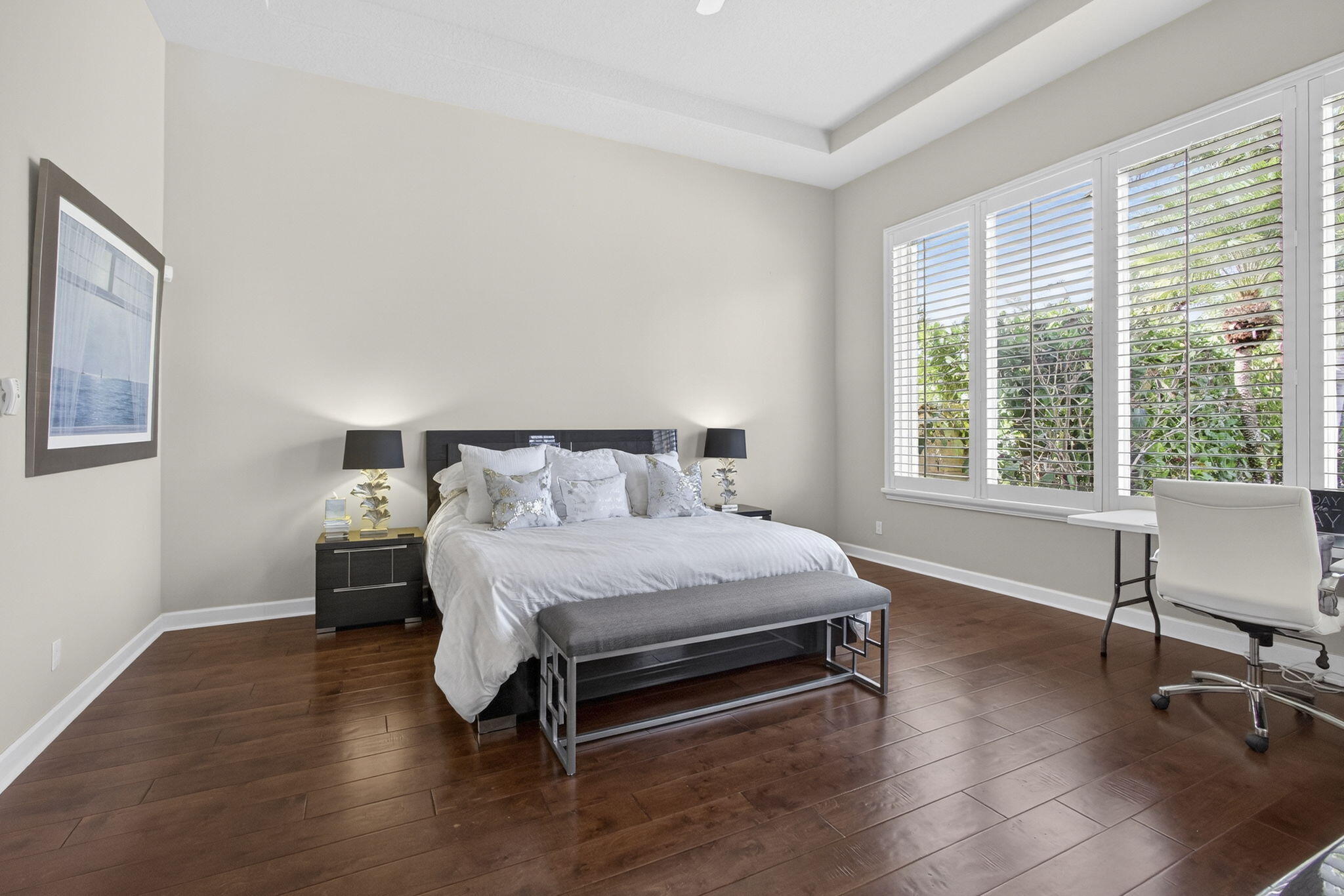 MIRASOL PAR 16 - Residential