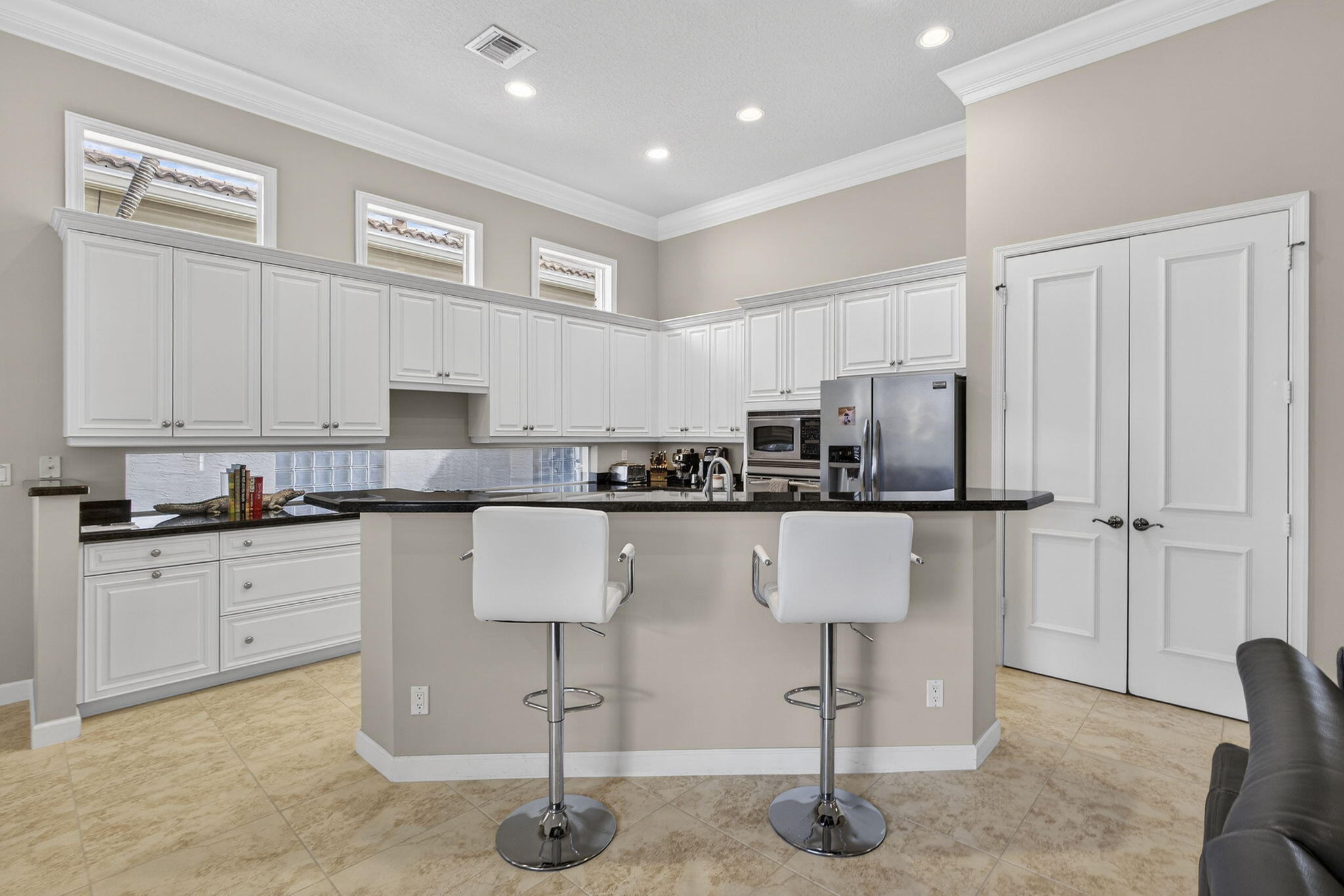 MIRASOL PAR 16 - Residential