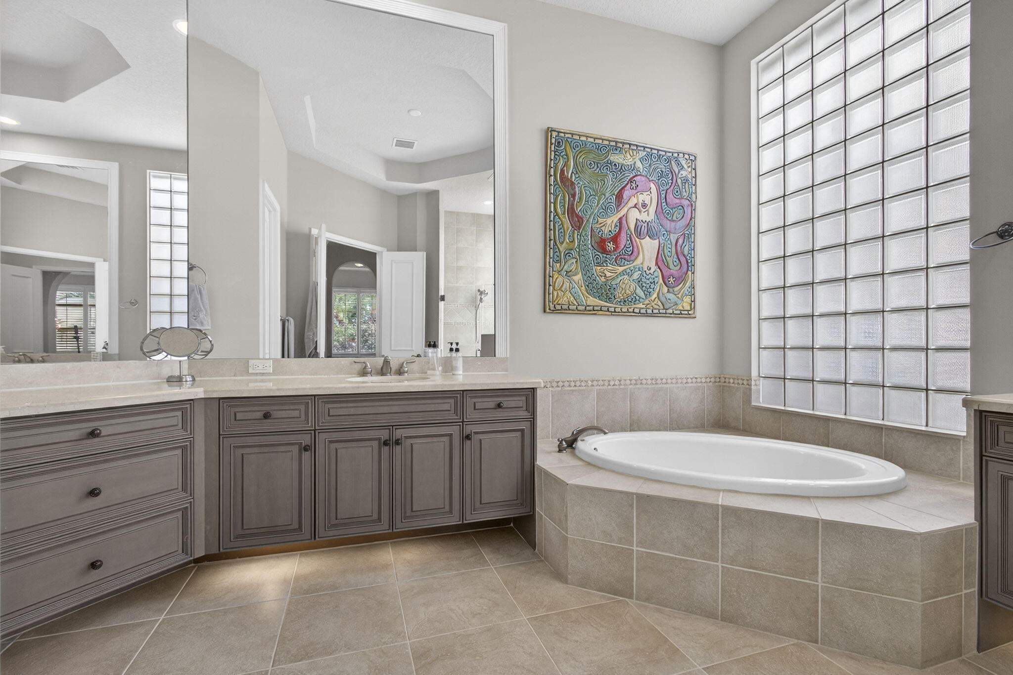 MIRASOL PAR 16 - Residential