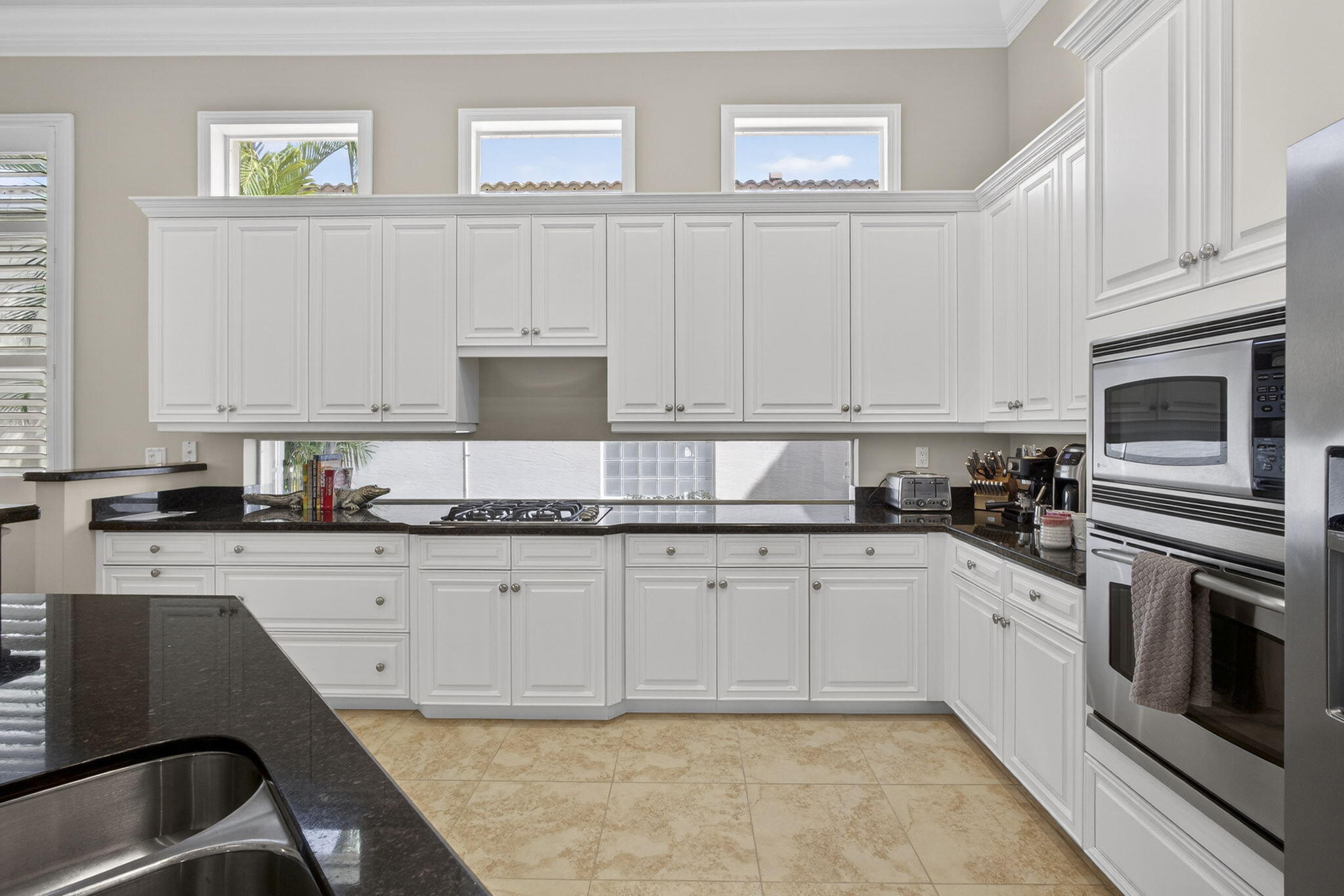 MIRASOL PAR 16 - Residential