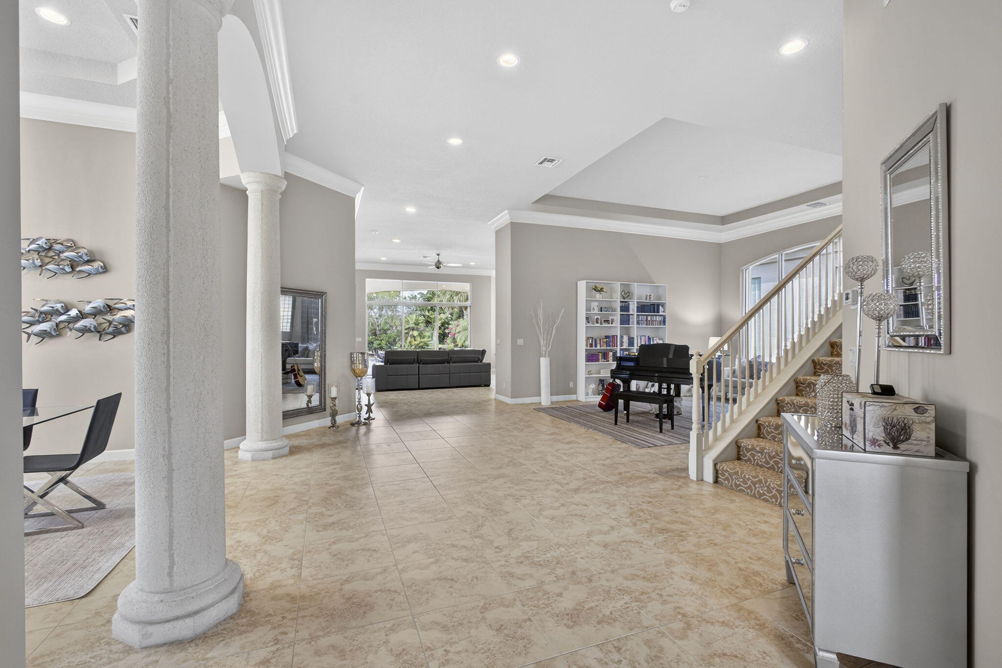 MIRASOL PAR 16 - Residential