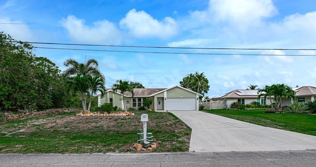 Photo of 2699 SW Ann Arbor Road, Port St Lucie, FL 34953 (MLS # R10884734)