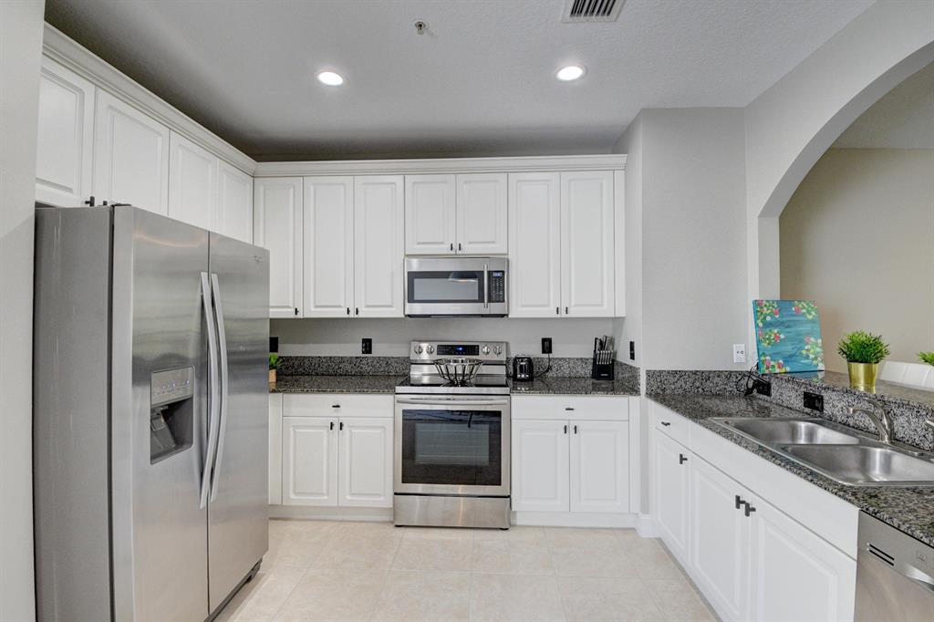 ATLANTIC GROVE - Residential