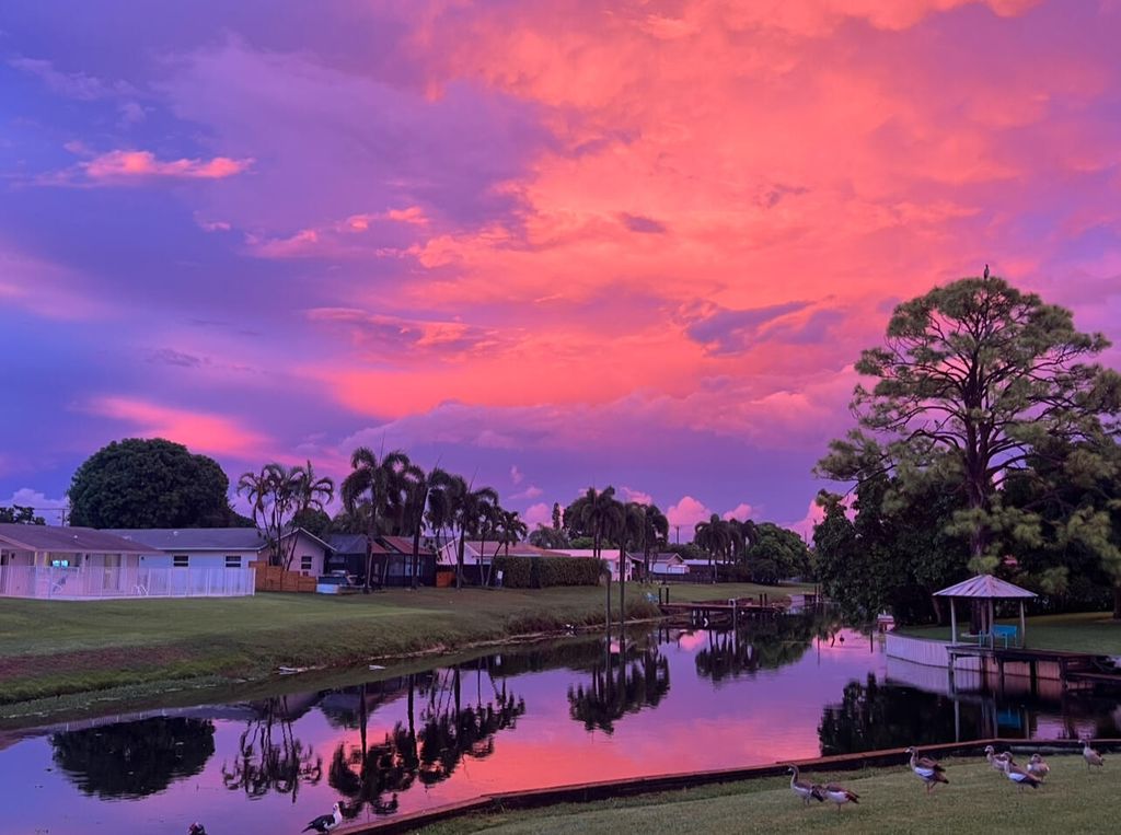 Photo of 1199 SW 25th Avenue, Boynton Beach, FL 33426 (MLS # R11166346)