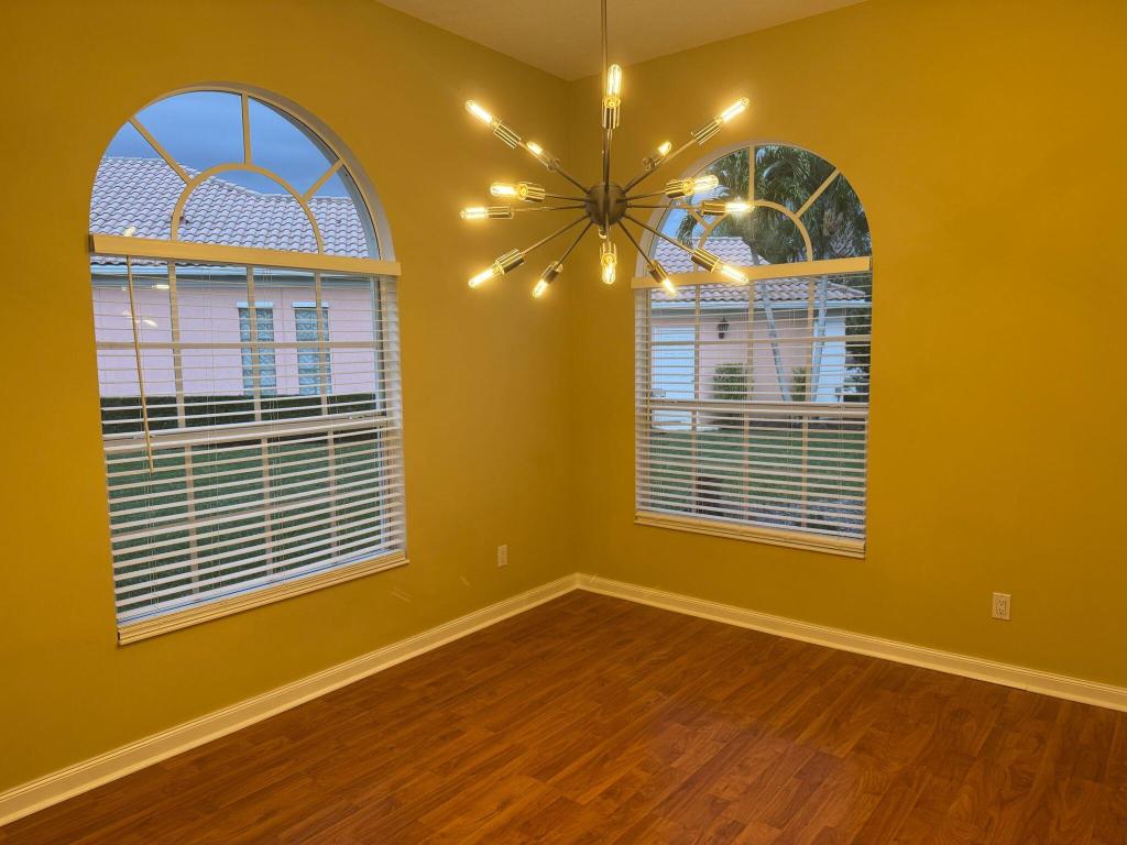 TRADITION PLAT NO  5 - Residential Lease