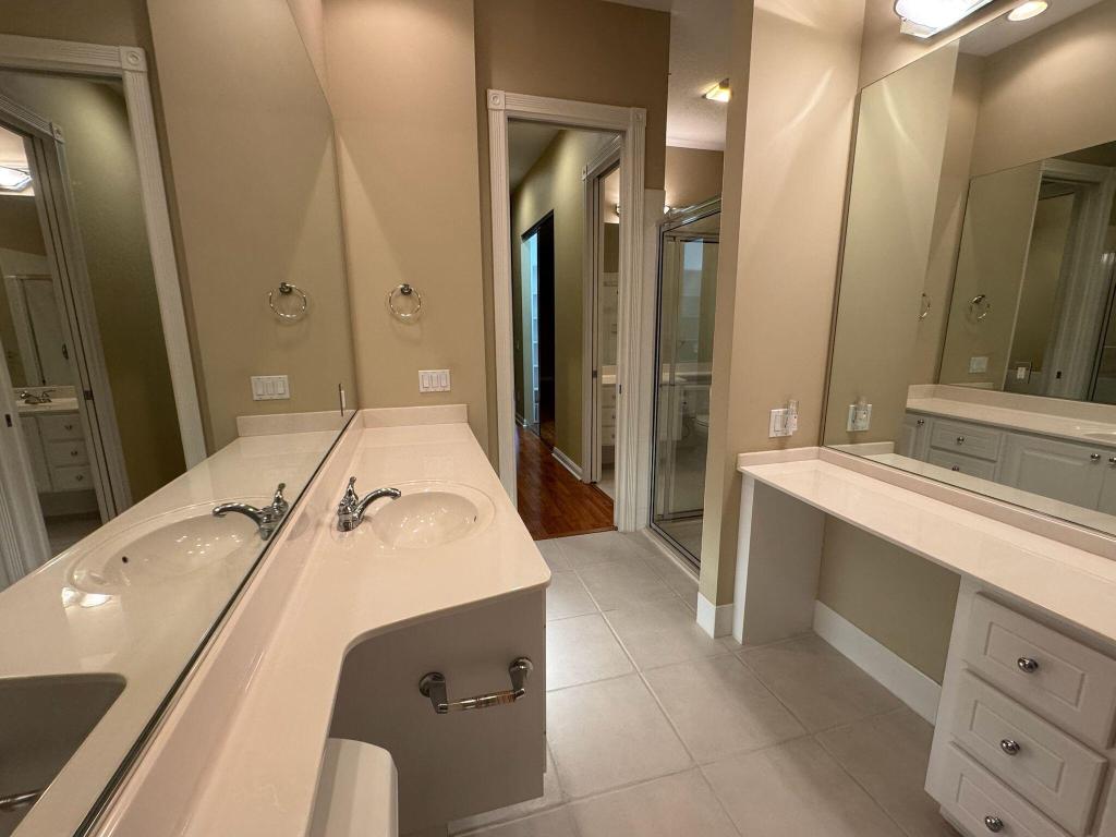 TRADITION PLAT NO  5 - Residential Lease