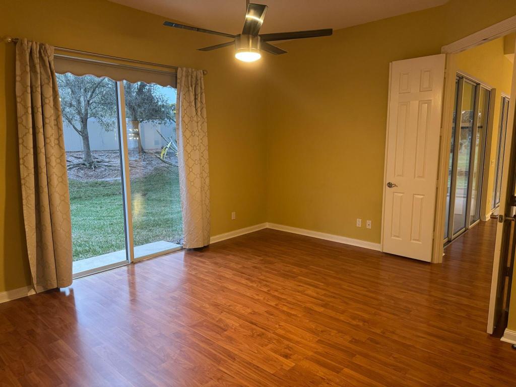 TRADITION PLAT NO  5 - Residential Lease