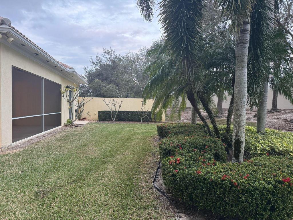 TRADITION PLAT NO  5 - Residential Lease