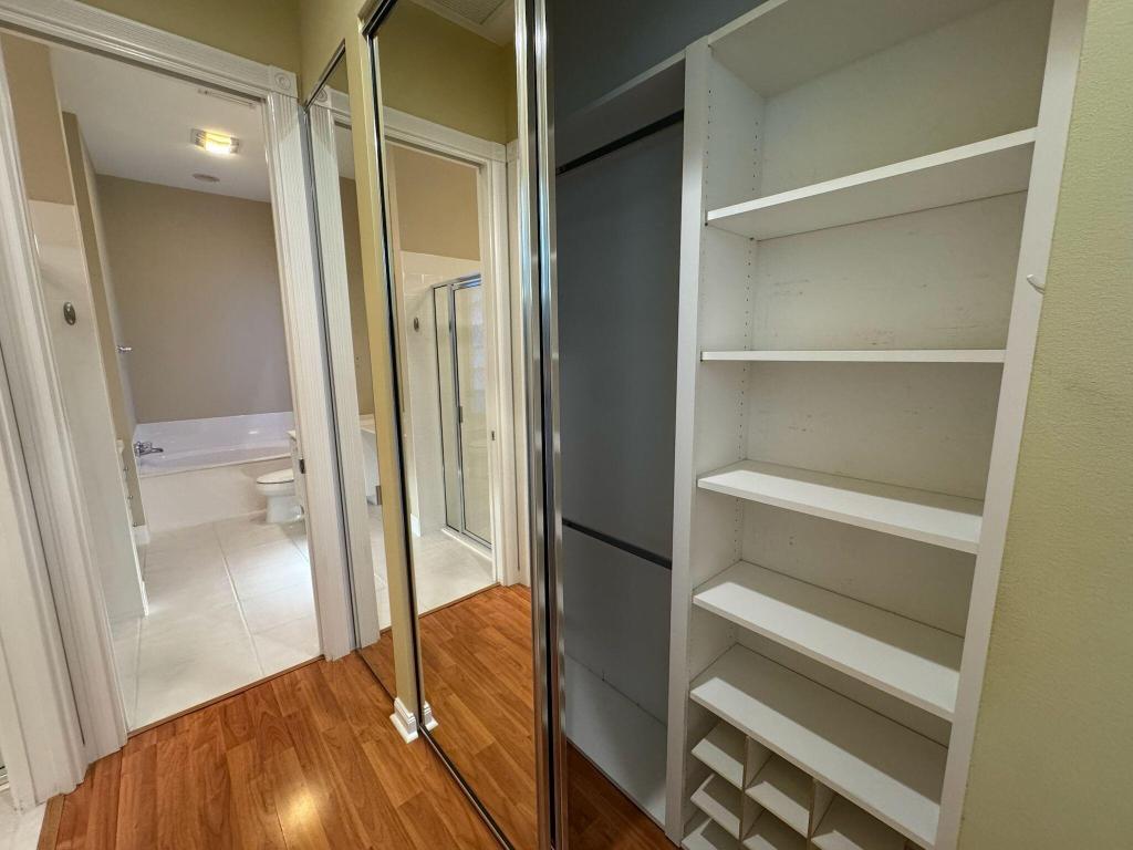 TRADITION PLAT NO  5 - Residential Lease