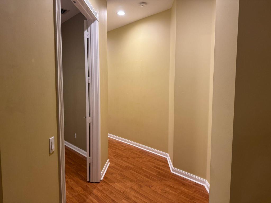 TRADITION PLAT NO  5 - Residential Lease