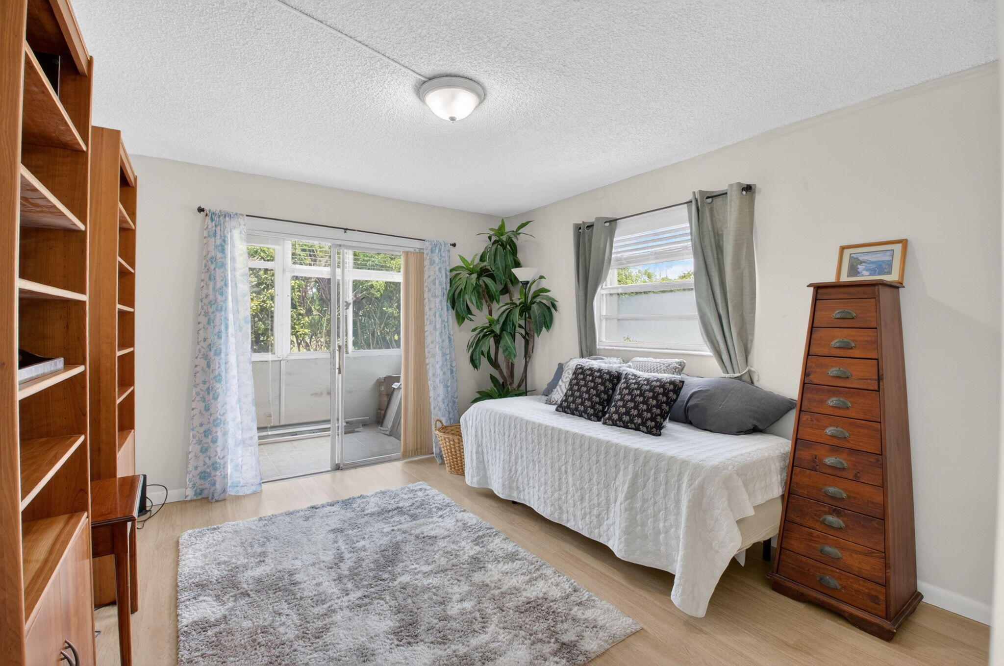 KINGS POINT NORMANDY CONDOS - Residential