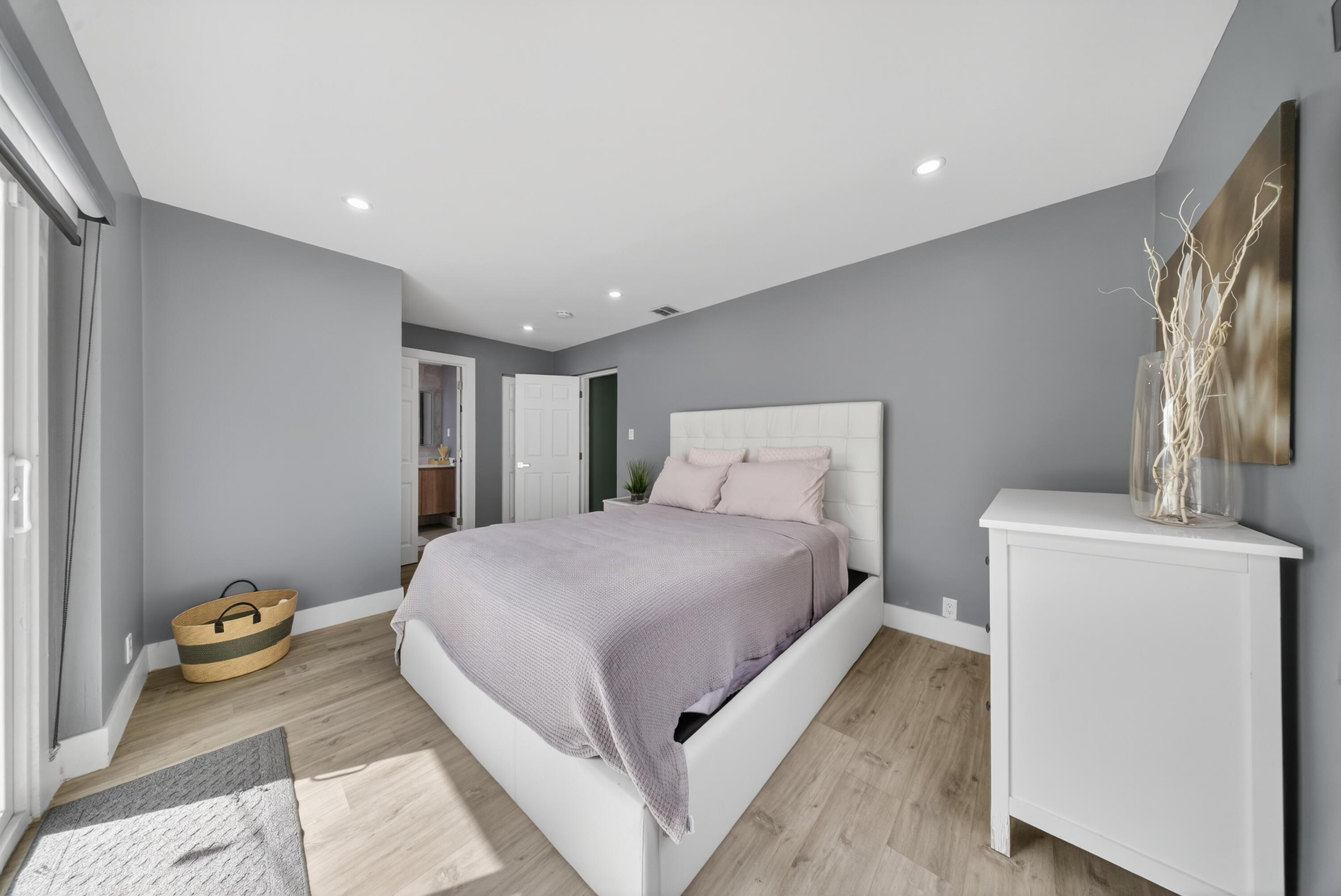 Dixie View - Residential