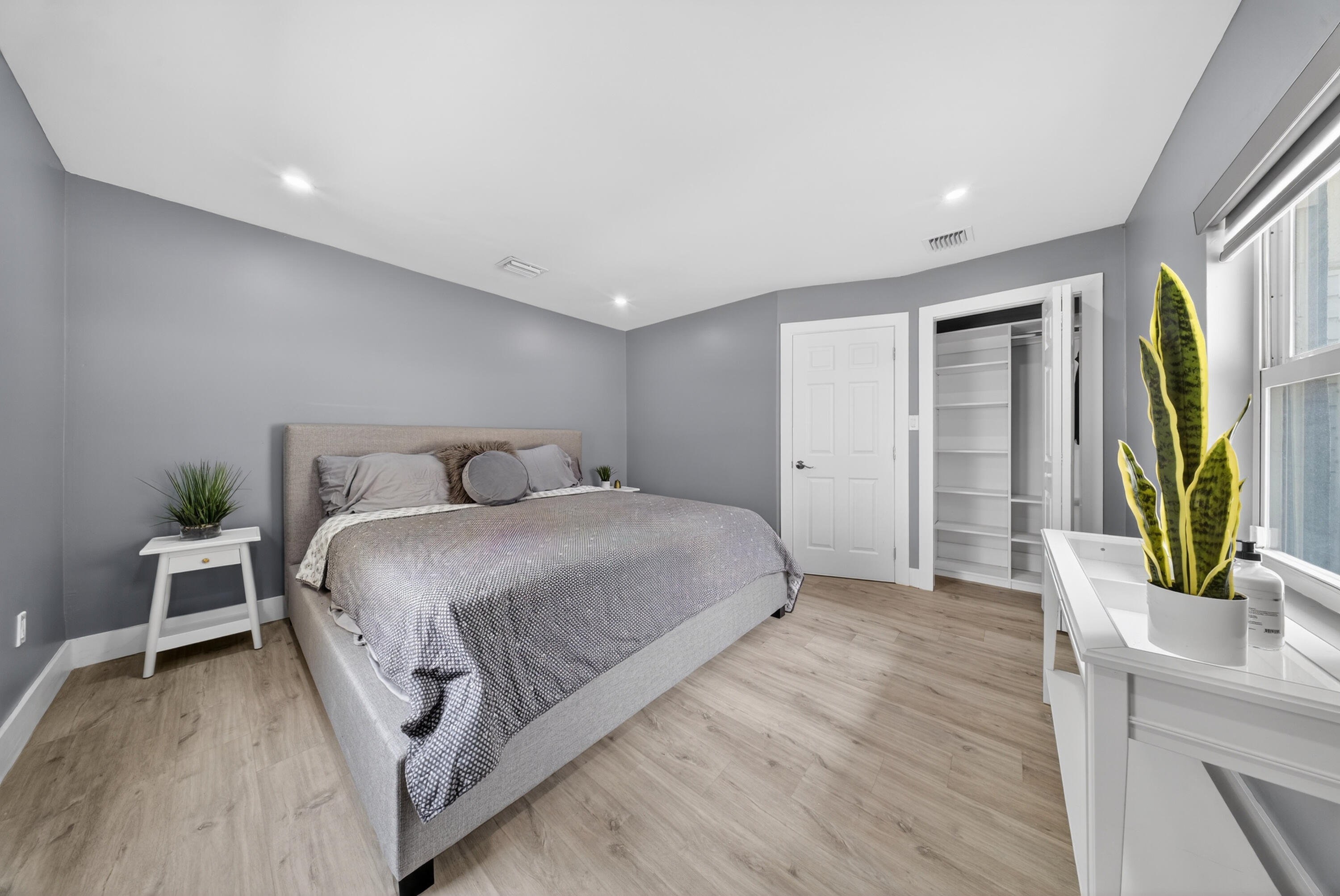 Dixie View - Residential