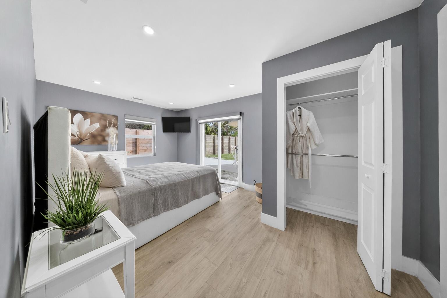 Dixie View - Residential