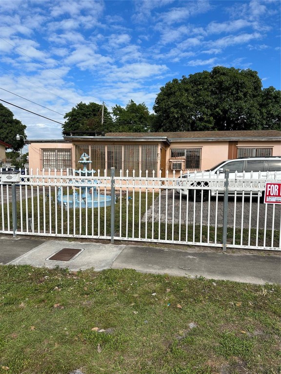 Miami Modern Manors - Residential