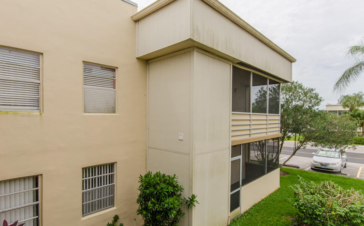 KINGS POINT BURGUNDY CONDOS - Residential Lease