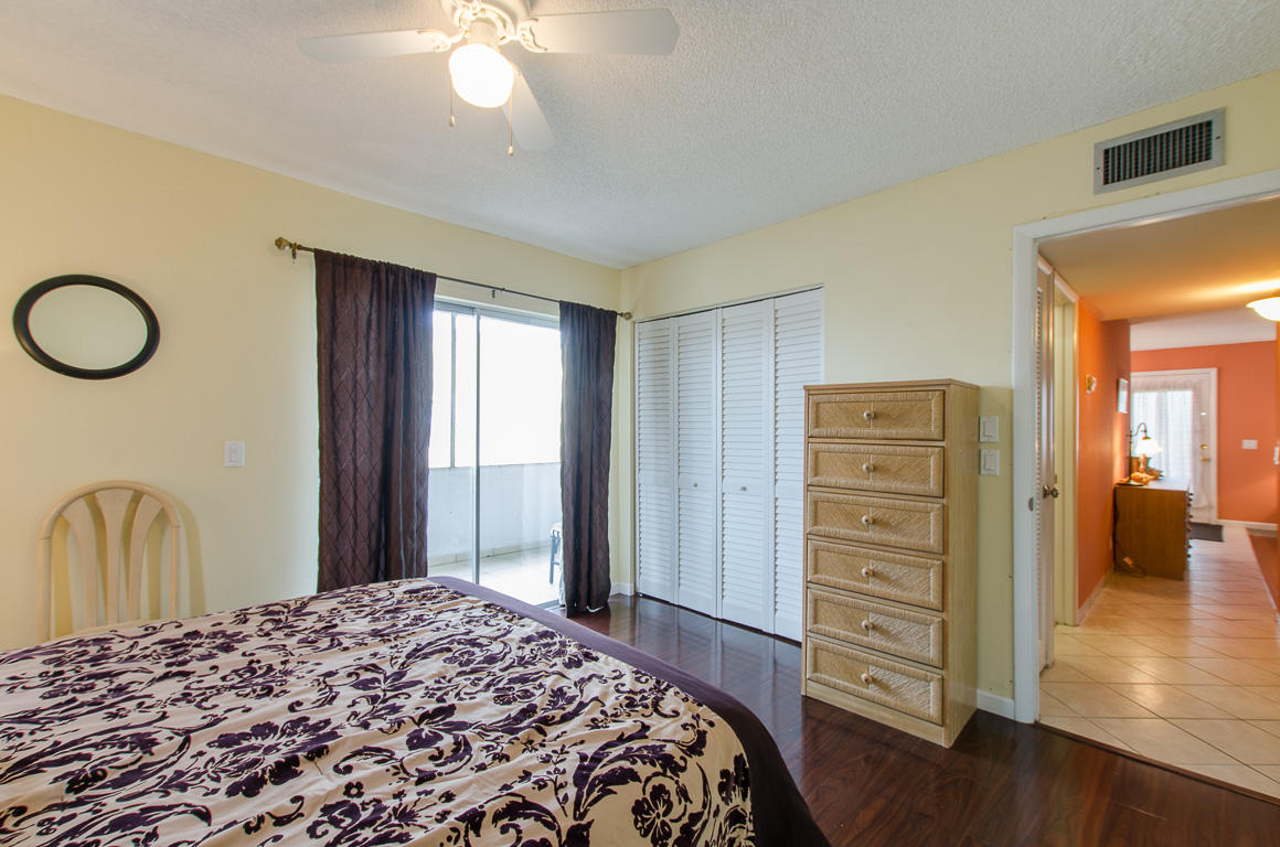 KINGS POINT BURGUNDY CONDOS - Residential Lease