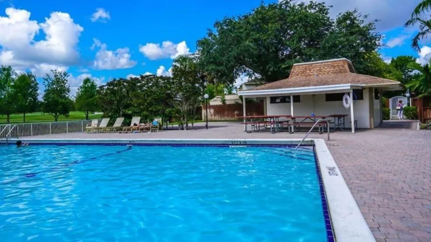 lago west cluster homes - Residential Lease