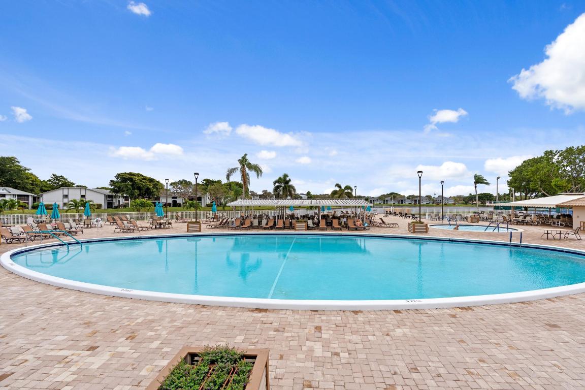 WITNEY C CONDO - Residential