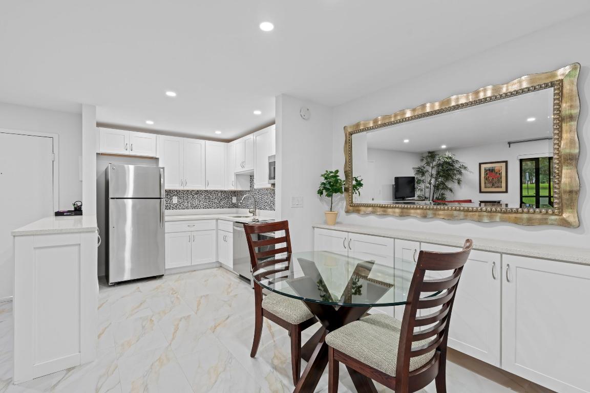 WITNEY C CONDO - Residential