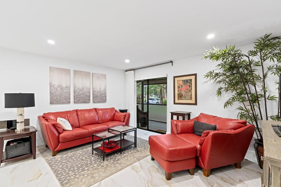 15449 Lakes Of Delray Boulevard 102