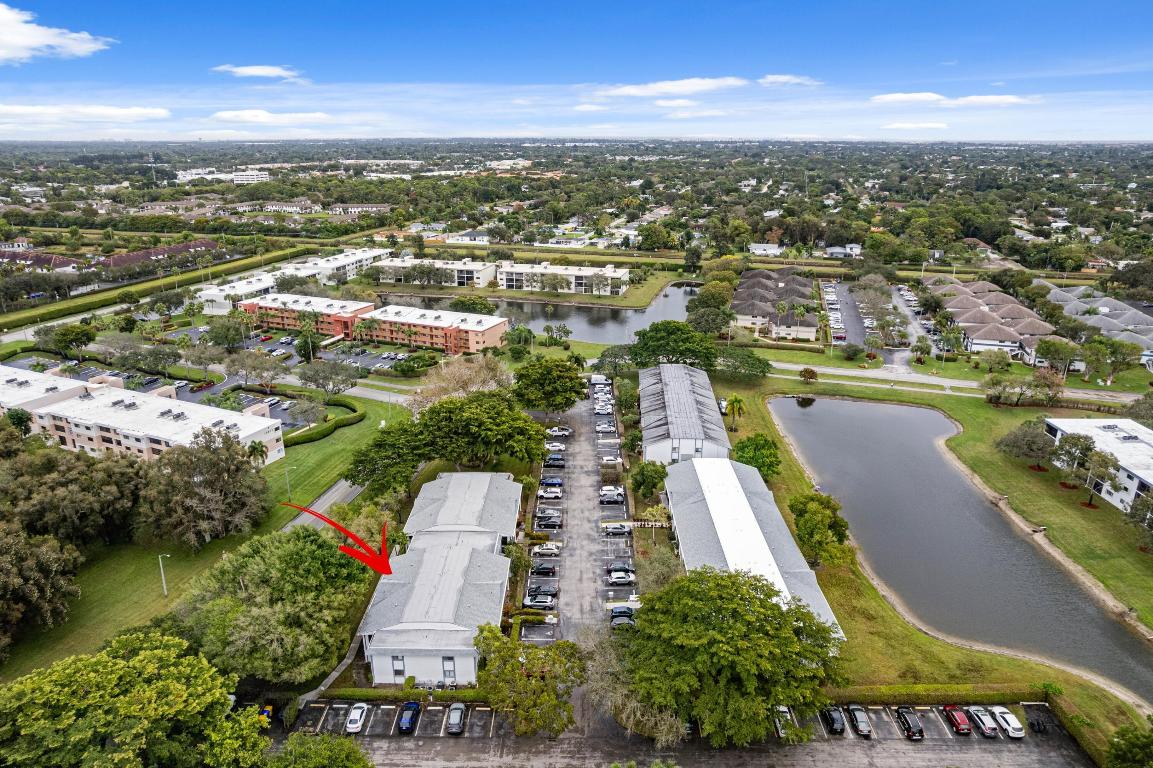 WITNEY C CONDO - Residential