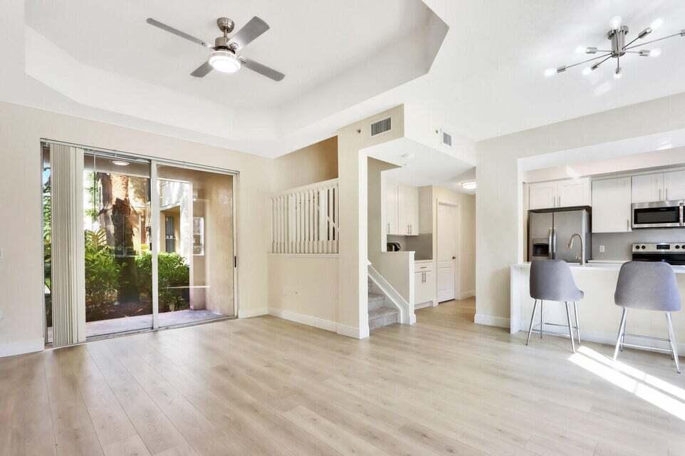 If you're in the market for a new home, and elegance and style combined with modern amenities are on your list of priorities, consider Residences at Legacy Place and experience resort style living twenty-four hours a day. The newly renovated and remodeled 3-bedroom, 2.5- bath 1 car garage townhome takes condominium living to another level of comfort, class, and convenience.