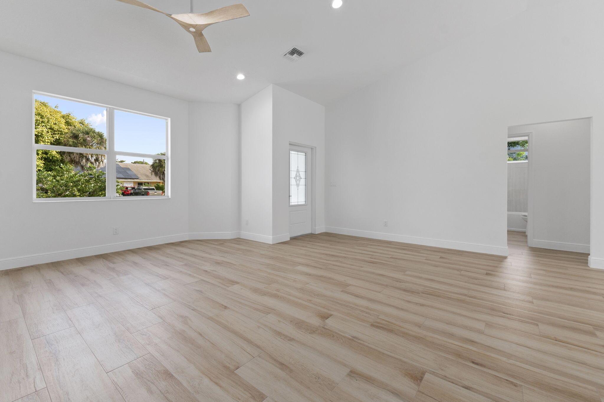 SOUTH PORT ST LUCIE UNIT - Residential