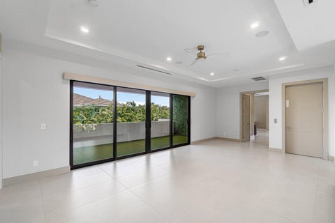 Tiny photo for 499 NE 4th Street, Boca Raton, FL 33432 (MLS # R11114968)